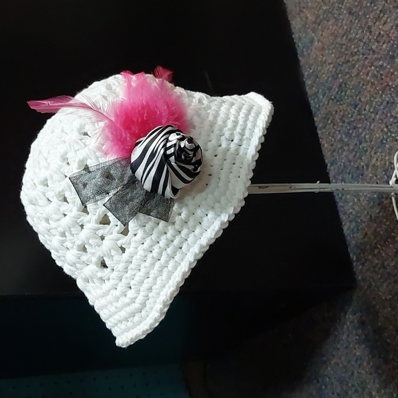 Classic Summer Crochet ☀️ Bucket Hat - Picture 4 of 9